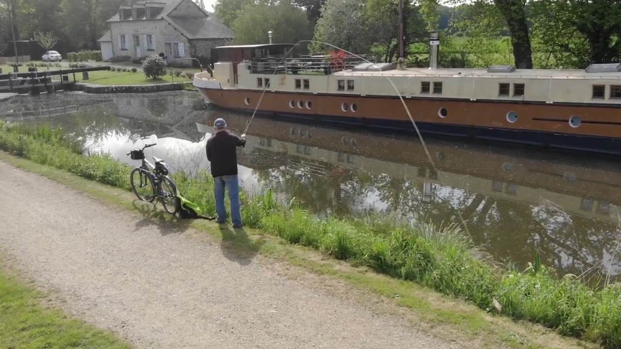 Un pêcheur pas comme les autres Association bretonne pour la pêche à